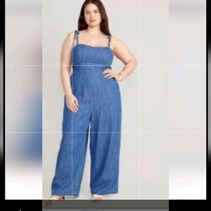 NWOT Old Navy Tie-Shoulder Corset Cami Jumpsuit